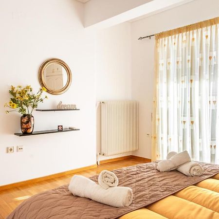 קלמאטה The Home Sweet Home - Family Friendly 2 Floor Apartment מראה חיצוני תמונה