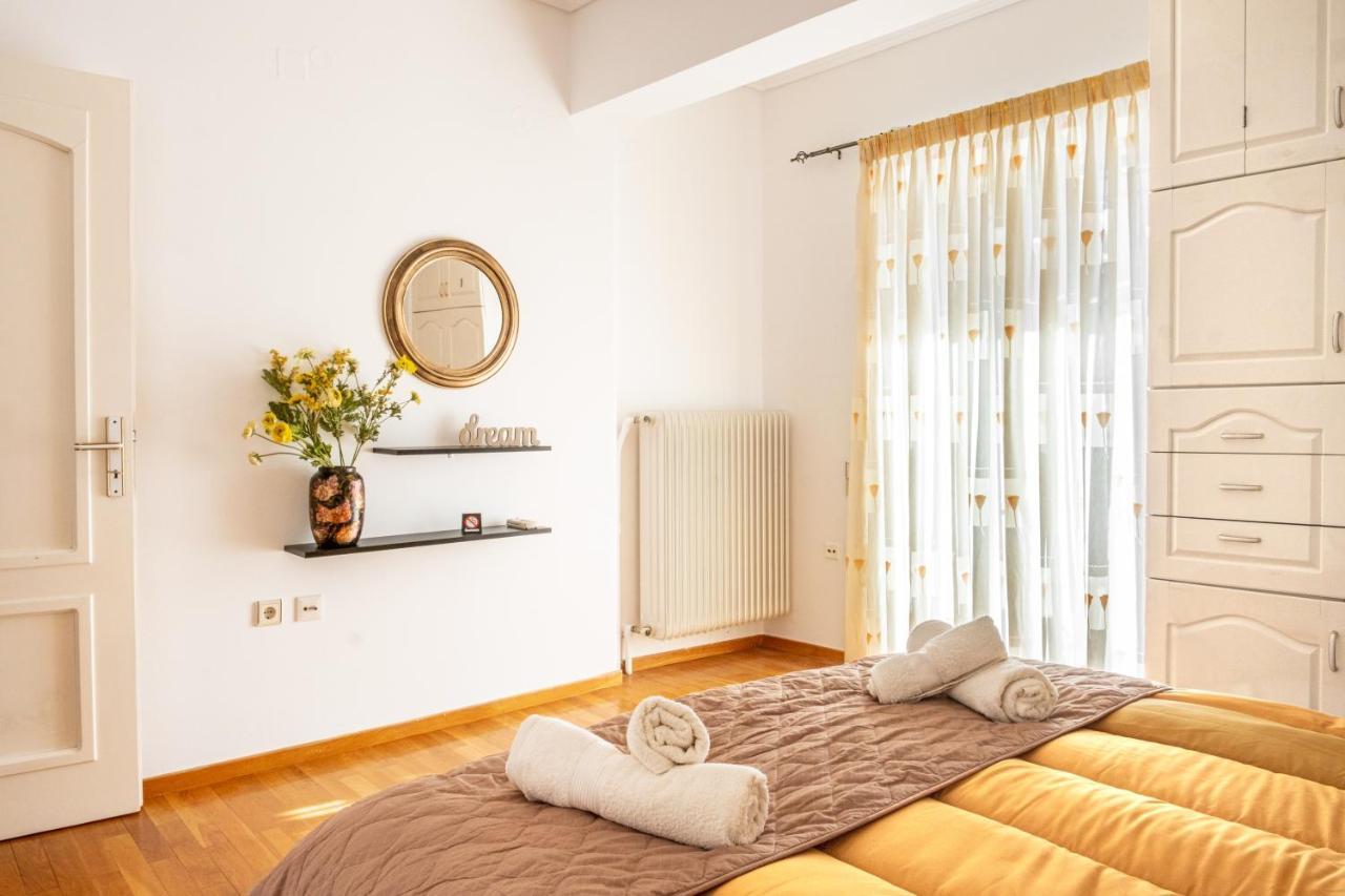 קלמאטה The Home Sweet Home - Family Friendly 2 Floor Apartment מראה חיצוני תמונה