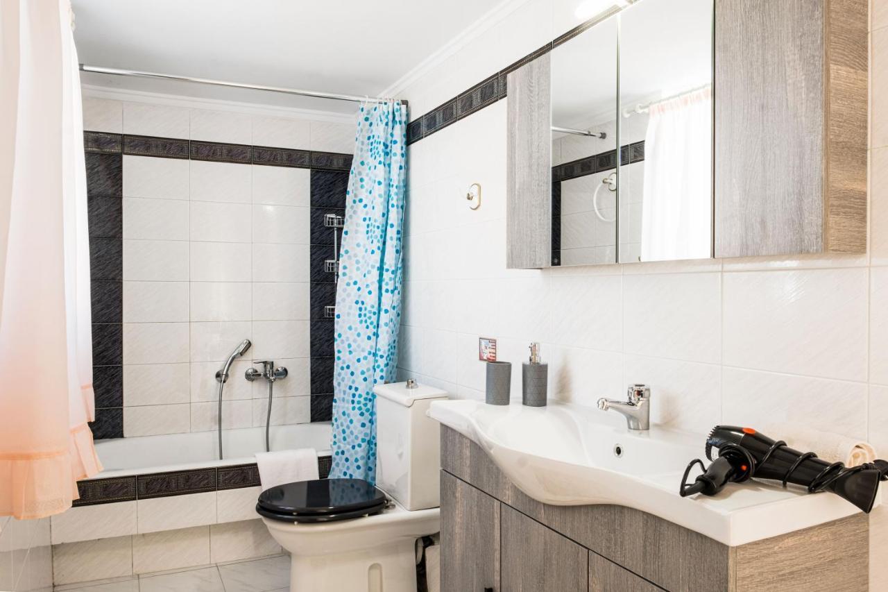 קלמאטה The Home Sweet Home - Family Friendly 2 Floor Apartment מראה חיצוני תמונה