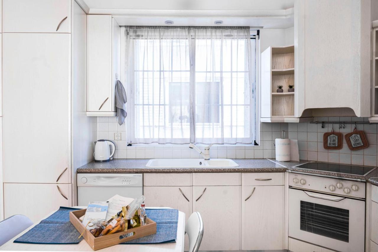קלמאטה The Home Sweet Home - Family Friendly 2 Floor Apartment מראה חיצוני תמונה